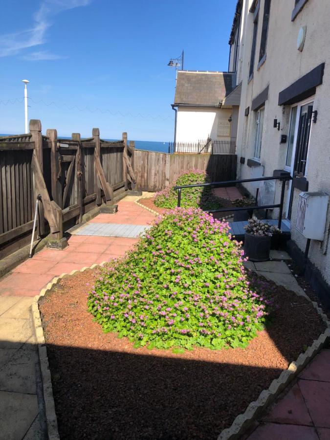 Roker Cottage, Luxury Seaside Apartment, Private Parking, Sky Tv サンダーランド エクステリア 写真