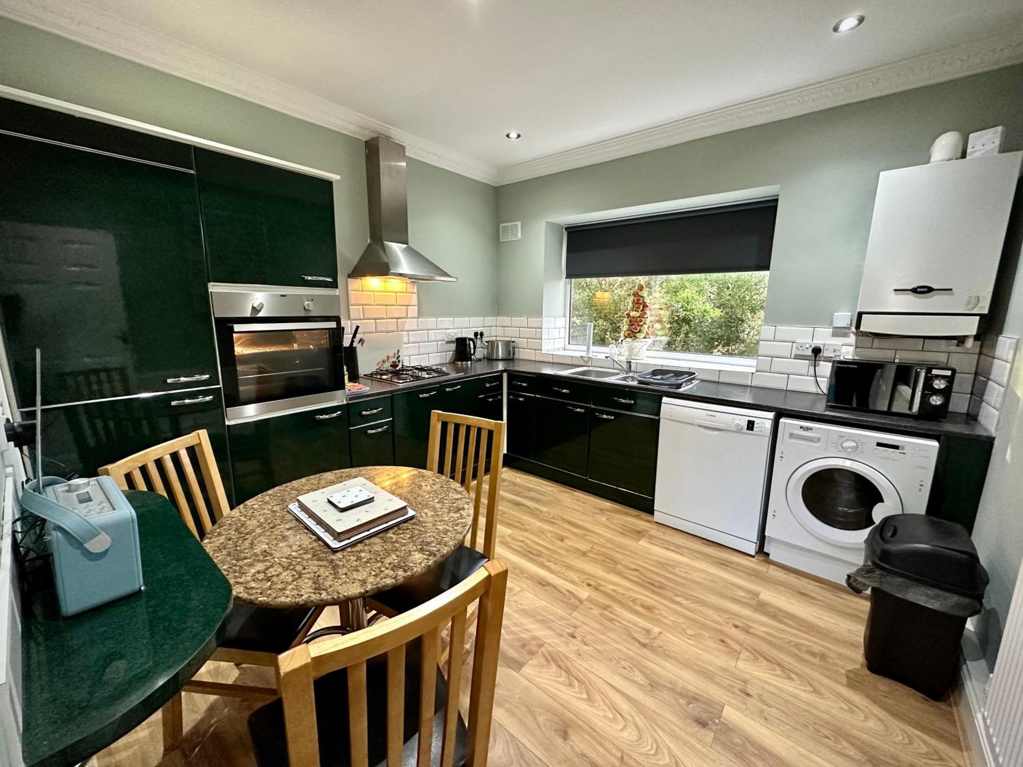 Roker Cottage, Luxury Seaside Apartment, Private Parking, Sky Tv サンダーランド エクステリア 写真